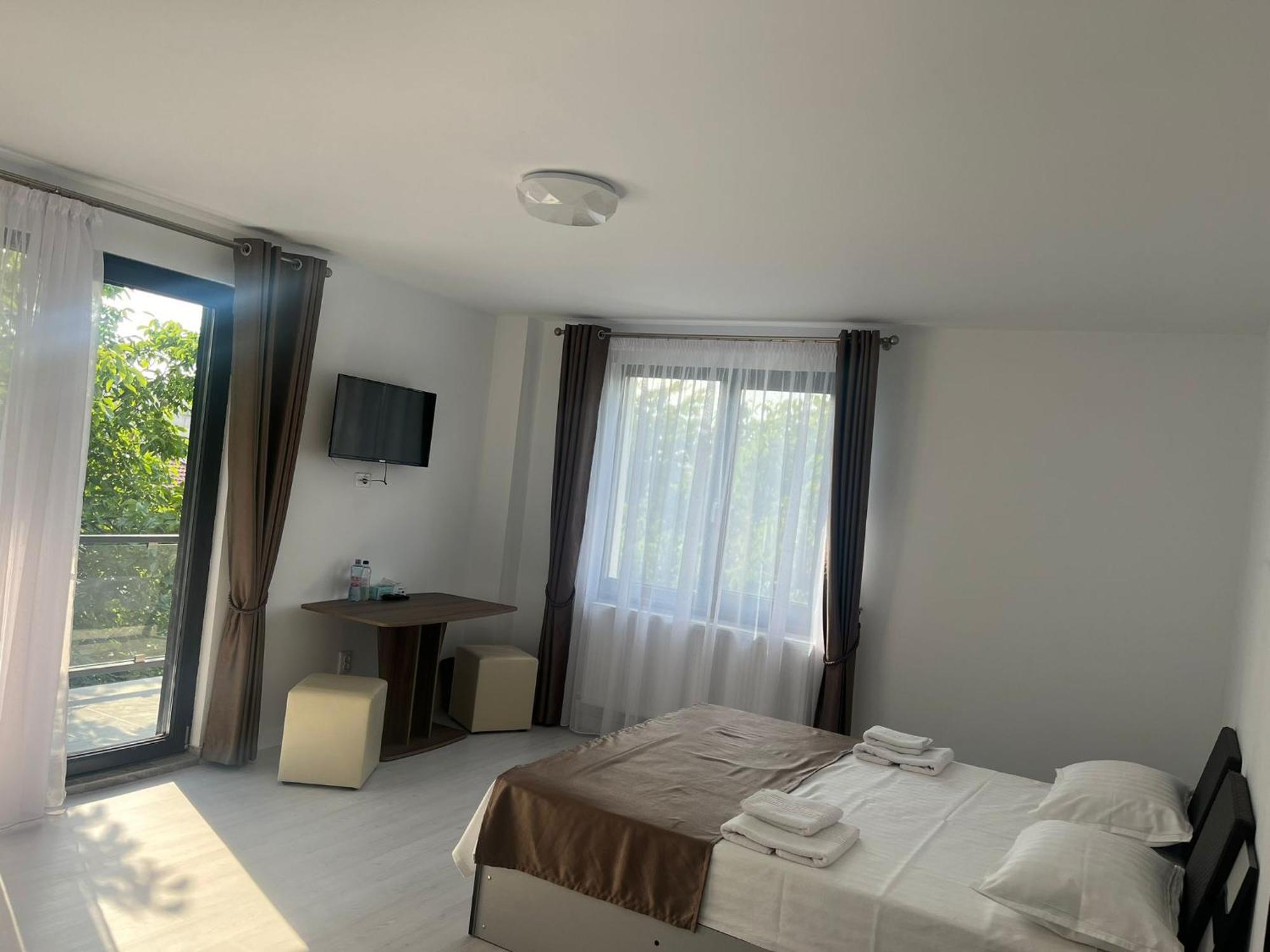 Hotel Palas Grand View Iasi Ngoại thất bức ảnh