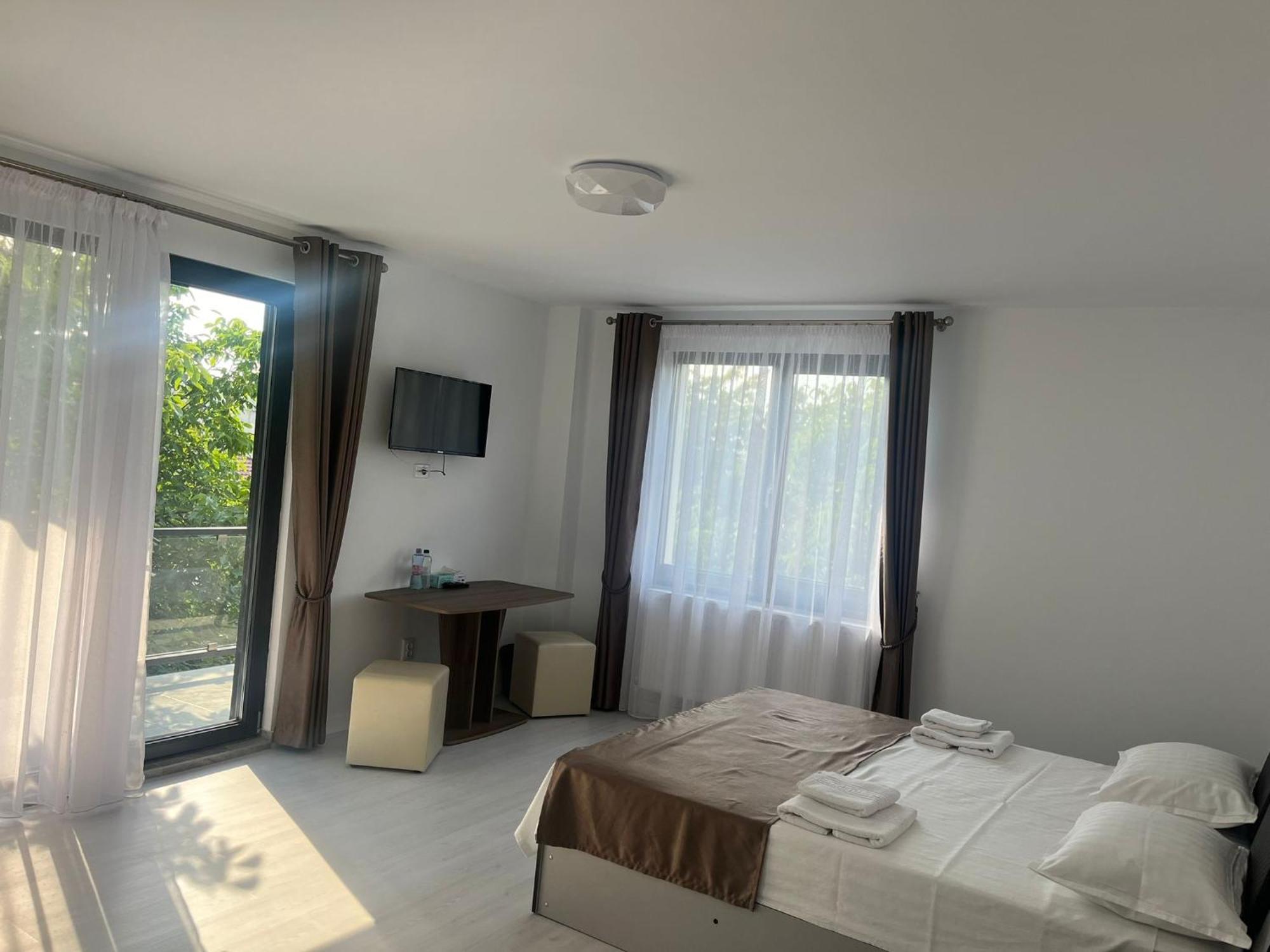 Hotel Palas Grand View Iasi Ngoại thất bức ảnh
