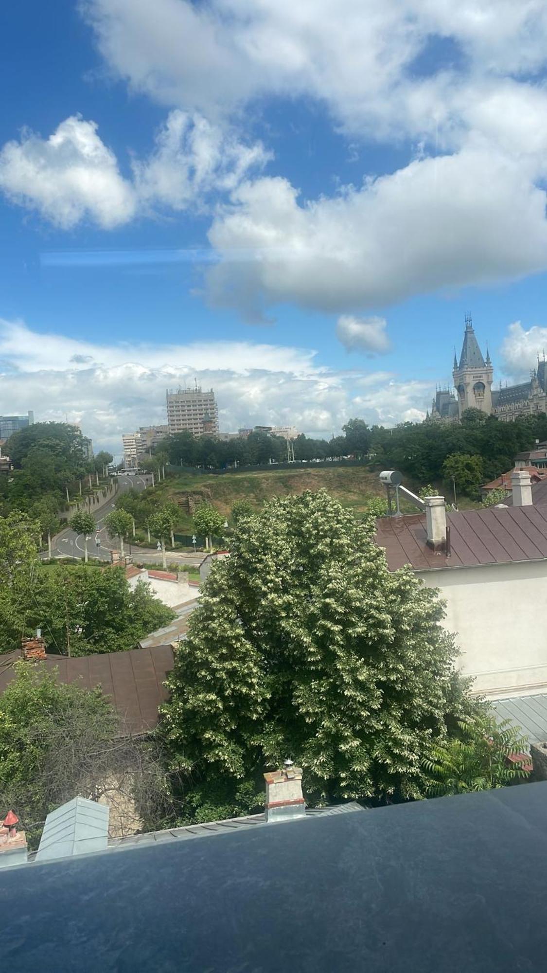Hotel Palas Grand View Iasi Ngoại thất bức ảnh